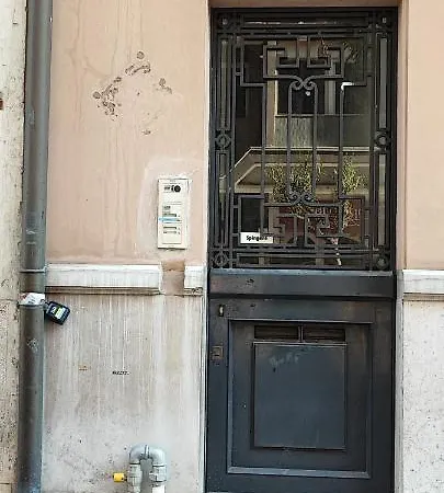 Graziano's House Vacanze Appartamento *
